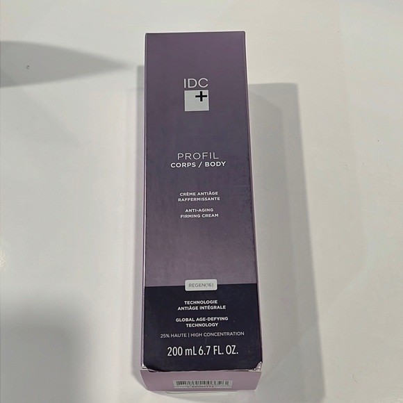 IDC Firming and Anti aging Bundle anti pollution makeup remover set of 3 - Picture 9 of 15